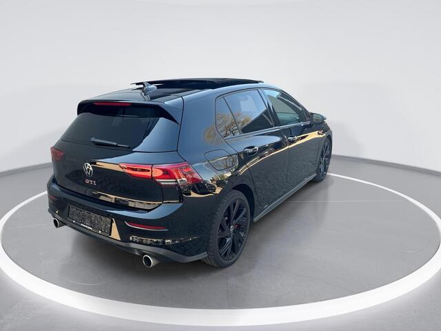 Volkswagen GOLF 2.0 TSI 245pk DSG GTI · Panoramadak · Camera · Sfeerverlichting · Apple/Android Car Play · 18'' Inch ·