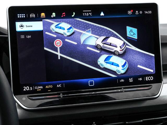 Volkswagen GOLF 1.5 eHybrid Life Edition 204 pk 6 versn. DSG · Achteruitrijcamera · Draadloze telefoonlader ·