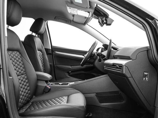 Volkswagen GOLF 1.5 eHybrid Life Edition 204 pk 6 versn. DSG · Achteruitrijcamera · Draadloze telefoonlader ·