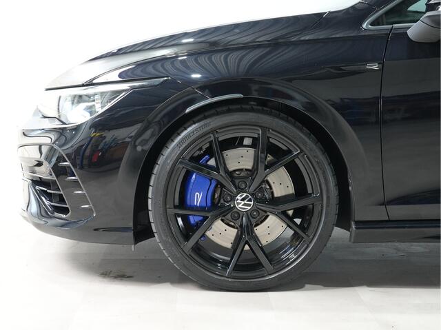 Volkswagen GOLF 2.0 TSI DSG R 4Motion | Panoramadak | Akrapovic | Nappa Leder R Geventileerd | HarmanKardon 232