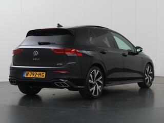 volkswagen-golf-1.5-etsi-r-line-bus