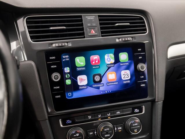 Volkswagen GOLF 1.0 TSI Sportline (APPLE CARPLAY, GROOT NAVI, CLIMATE, PARKEERSENSOREN, LM VELGEN, SPORTSTOELEN, CRUISE, NIEUWE APK, NIEUWSTAAT)