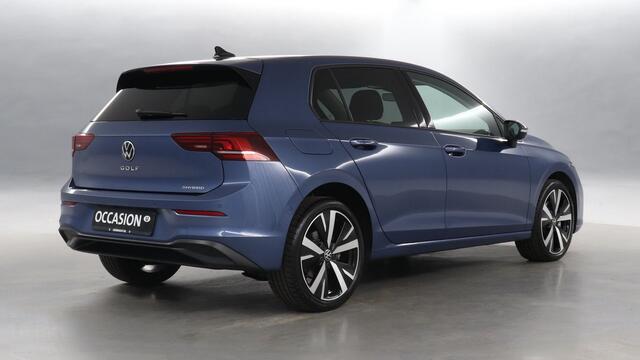 Volkswagen GOLF 1.5 eHybrid 204pk Life Edition DSG / Navigatie via App Connect / Stoel+Stuurverwarming / Camera 315