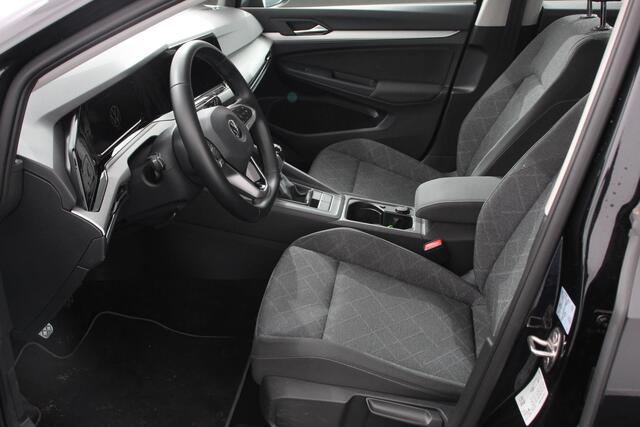 Volkswagen GOLF Variant 1.5 TSI 131pk Life Navigatie Apple Carplay/Android Auto Adaptive Cruise Control Parkeersensoren Camera Park Assist Stoel- en stuurverwarming Virtual Cockpit Climatronic