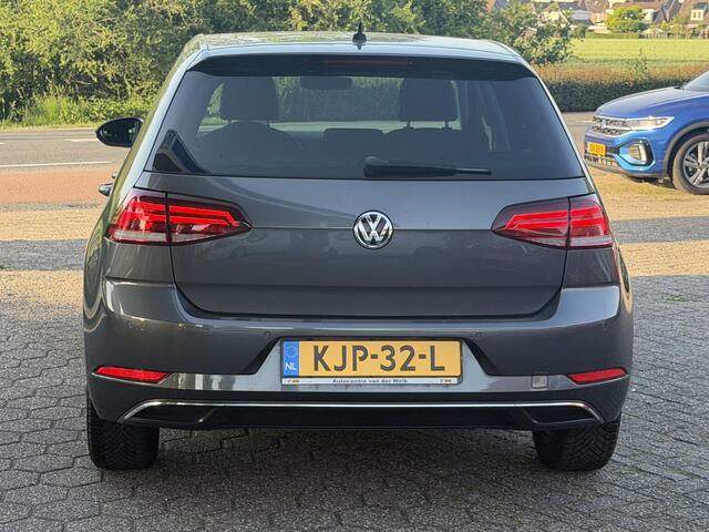Volkswagen GOLF 1.0 TSI Trendline NAVI | KLIMA | CAMERA | BOVAG !!