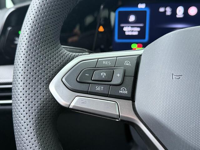 Volkswagen GOLF Variant R-Line-Edition 1.5 eTSI 85 kW / 116 pk 7-DSG | LED Matrix | Assistance Plus pakket |
