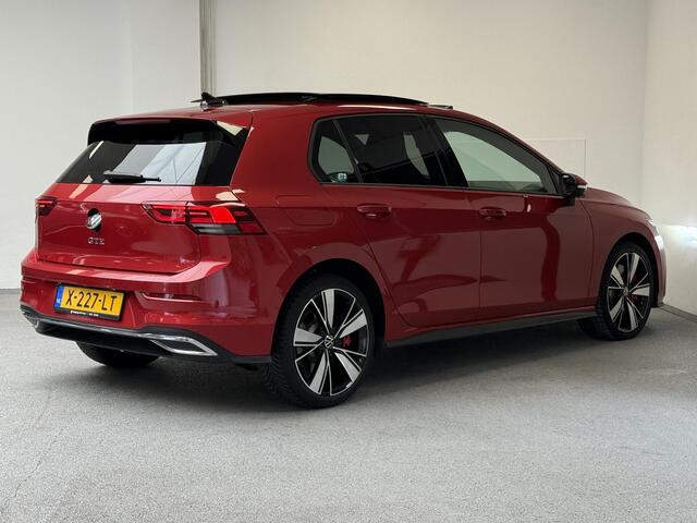 Volkswagen GOLF 1.4 eHybrid GTE | PANO | 100% SOH | IQ.LIGHT | HEAD-UP | ORG.NL |