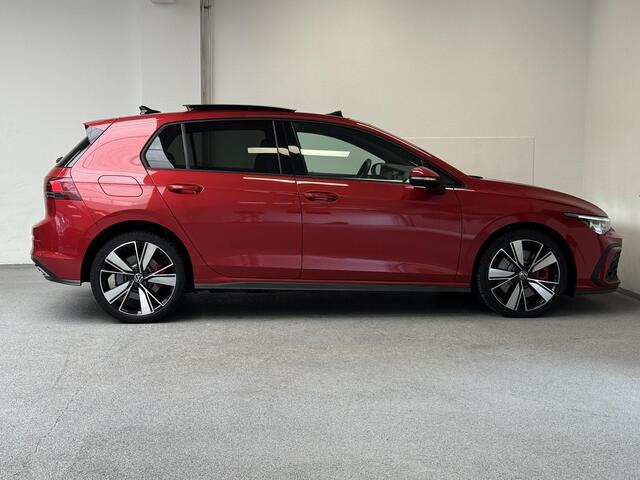 Volkswagen GOLF 1.4 eHybrid GTE | PANO | 100% SOH | IQ.LIGHT | HEAD-UP | ORG.NL |