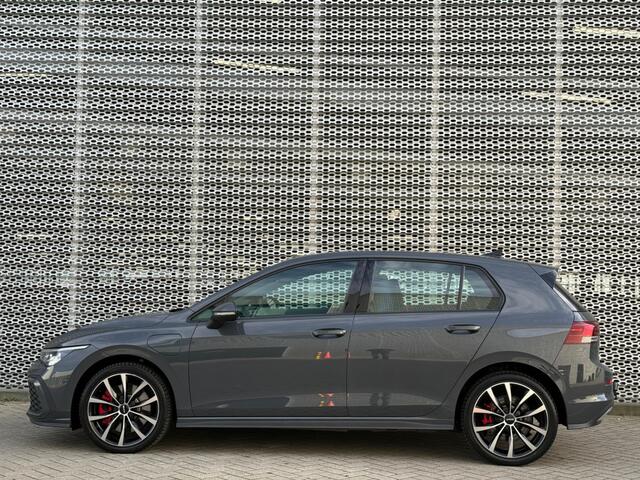 Volkswagen GOLF 1.4 eHybrid GTE / Afneembare Trekhaak / Achteruitrijcamera / Stuur + Stoelverwarming / LED-Plus / Draadloze App-Connect