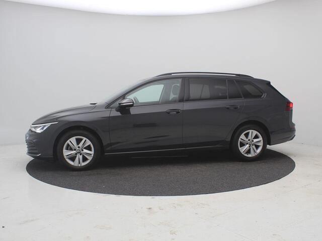 Volkswagen GOLF Variant 1.5 eTSI Life Business AUTOMAAT / Trekgewicht 1.400 kg / Navigatie / Apk tot 11-2027 /Digitaal dashboard / Climate control / Navigatie / Apple Carplay Android /