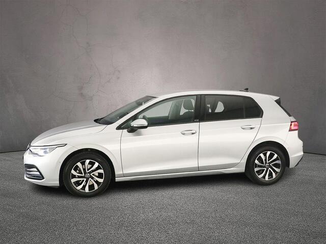 Volkswagen GOLF Life 1.5 TSI 150pk Adaptive cruise control, LED koplampen, Parkeersensoren, Stoelverwarming, Airco, App connect, DAB, Radio, Stuurwiel verwarmd