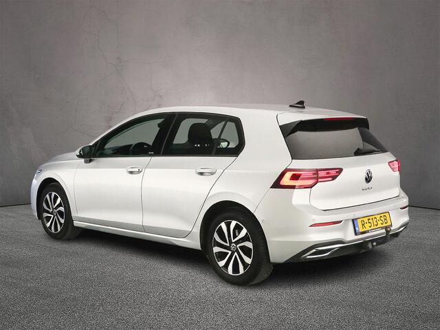 Volkswagen GOLF Life 1.5 TSI 150pk Adaptive cruise control, LED koplampen, Parkeersensoren, Stoelverwarming, Airco, App connect, DAB, Radio, Stuurwiel verwarmd