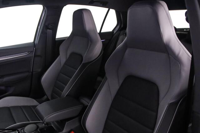 Volkswagen GOLF GTE 1.5 TSI eHybrid 272pk DSG Automaat Trekhaak, 360 camera, Lederen bekleding, Panoramadak, Adaptive cruise control, LED matrix koplampen