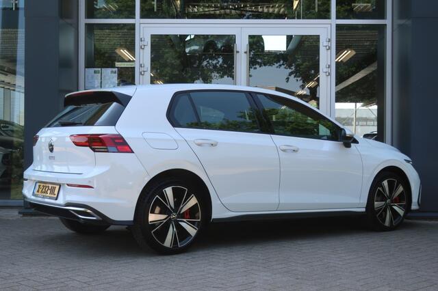 Volkswagen GOLF 1.4 EHYBRID GTE, All Season Banden, Apple Carplay/ Android Auto, Clima, etc.
