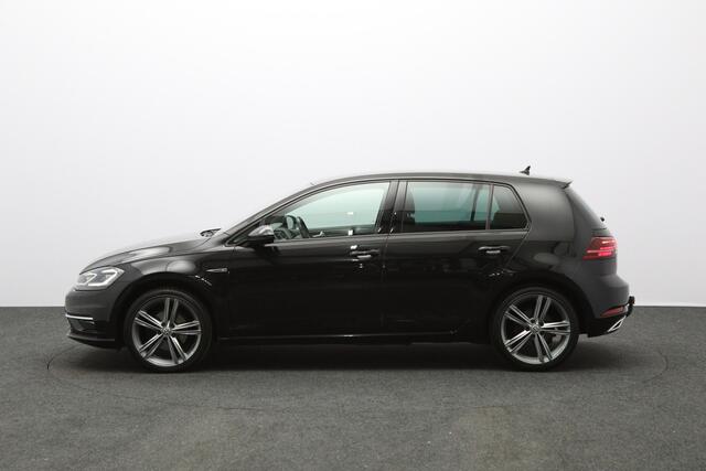 Volkswagen GOLF Variant 1.5 TSI 150 PK R-Line Highline BNS, Trekhaak, Digitale Cockpit, LED, Camera, Stoelverwarming, Camera