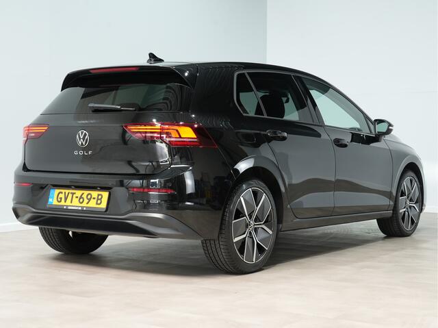 Volkswagen GOLF 1.5 eTSI DSG | Full-LED | Stoel/Stuurverw. | Camera | 18"Lm 21