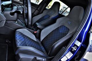 volkswagen-golf-2.0-tsi-r-320pk-aut