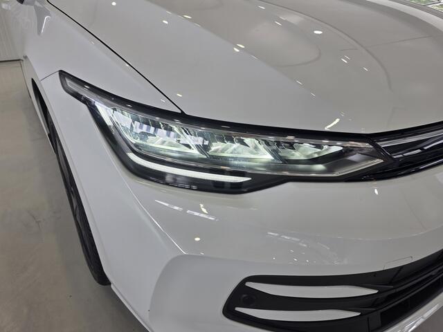 Volkswagen GOLF 1.5 eTSI |Fabrieksgarantie|Carplay|Panorama|