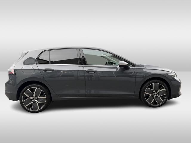 Volkswagen GOLF 1.5 eHybrid Style Edition DSG Automaat App-connect / Panoramaschuif-kanteldak / elektrisch verstelbare bestuurdersstoel met geheugenfunctie Fabrieksgarantie tot 27-06-2029