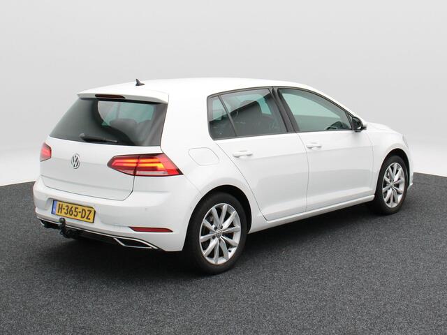 Volkswagen GOLF 1.5 TSi 150 Pk Automaat Highline | Trekhaak | Adaptive Cruise | Camera | CarPlay | Climatronic | 17 Inch | 116.88 Km !!
