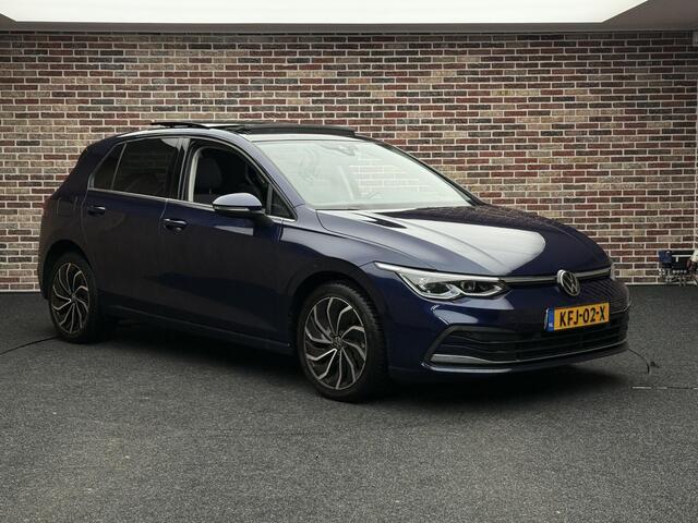 Volkswagen GOLF 1.4 eHybrid Style Panoramadak Virtual Massage Camera
