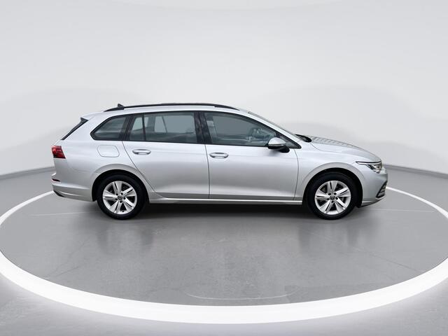 Volkswagen GOLF Variant 1.0eTSI/110PK Life DSG · Apple/Android Car Play · Camera · Navigatie · Stoelverwarming