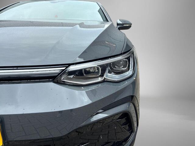 Volkswagen GOLF 1.5 eTSI 130pk DSG R-Line · Apple/Android Car Play · P-Sensoren · Navigatie · Sfeerverlichting · 17 Inch · Garantie t/m 12-02-2028 of 100.000km