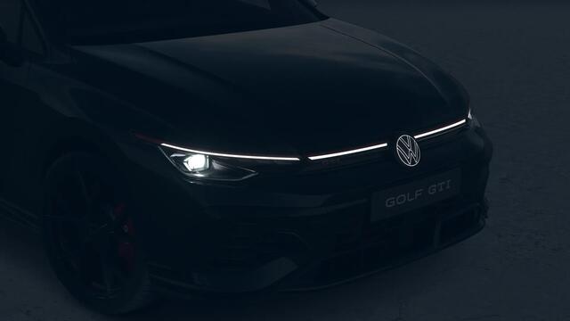 Volkswagen GOLF 2.0 TSI 325 7DSG GTI Clubsport Edition 50 | 'App-Connect' draadloze smartphone integratie | Achterbank in ongelijke delen neerklapbaar incl. middenarmsteun en doorlaadmogelijkheid | Afstandscontrolesysteem (Front Assist)