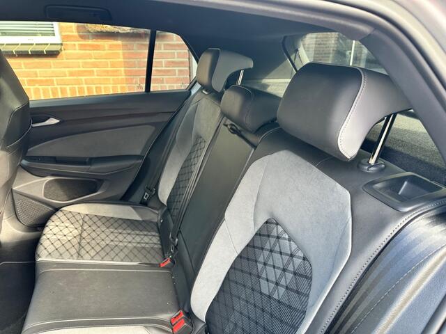 Volkswagen GOLF 1.5 ETSI R-LINE BNS+