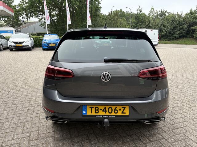Volkswagen GOLF 1.5 TSI Highline Business R