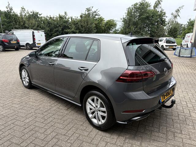 Volkswagen GOLF 1.5 TSI Highline Business R