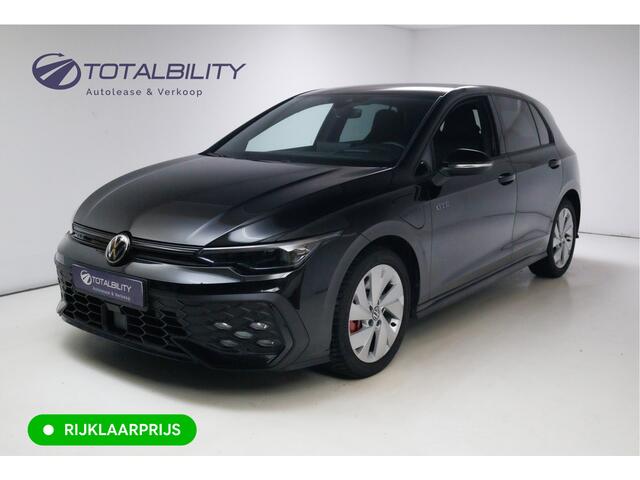 Volkswagen GOLF 1.5 eHybrid GTE Black 272 PK automaat | IQ Led | Elec. trekhaak | Headup | Stoel- & stuurverw. | PDC V + A, Camera, App. connect, Navigatie, 131 KM actieradius (WLTP)