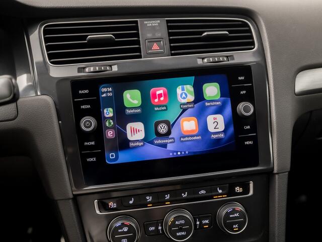 Volkswagen GOLF 1.0 TSI Sportline (APPLE CARPLAY, GROOT NAVI, CAMERA, SPORTSTOELEN, ADAPTIVE CRUISE, GETINT GLAS, PARKEERSENSOREN, NIEUWSTAAT)