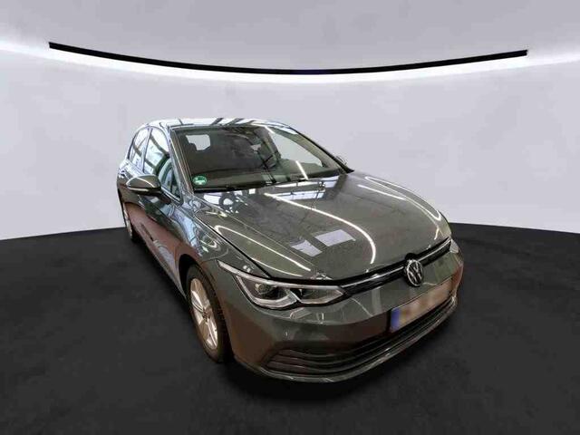 Volkswagen GOLF 1.5 TSI 130pk Life Business / Camera / LED Plus / Stoelverwarming