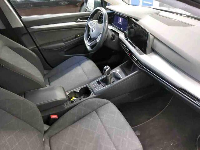 Volkswagen GOLF 1.5 TSI 130pk Life Business / Camera / LED Plus / Stoelverwarming