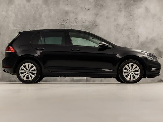 Volkswagen GOLF 1.4 TSI Sportline (APPLE CARPLAY, 1e EIGENAAR, GROOT NAVI, CAMERA, CLIMATE, SPORTSTOELEN, GETINT GLAS, ADAPTIVE CRUISE, NIEUWE APK, NIEUWSTAAT)