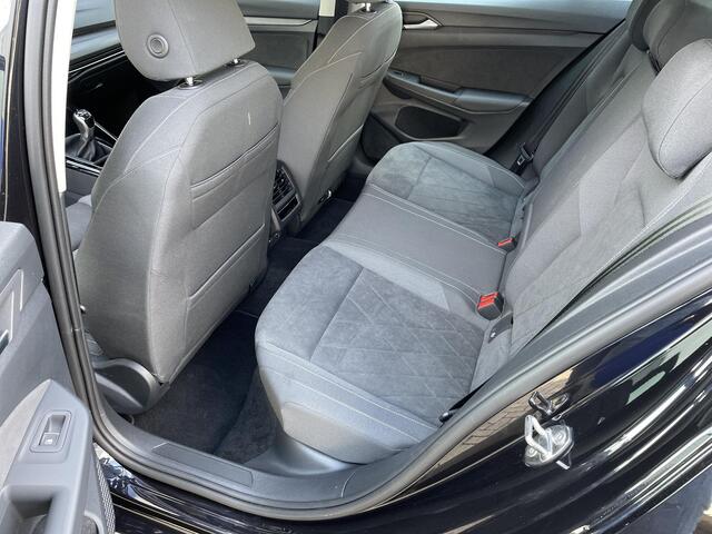 Volkswagen GOLF 1.5 TSI Style