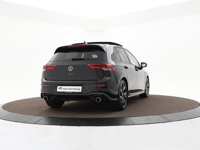 Volkswagen GOLF 2.0 TSI 245pk DSG GTI · Panoramadak · Camera · Sfeerverlichting · Apple/Android Car Play · 18'' Inch ·