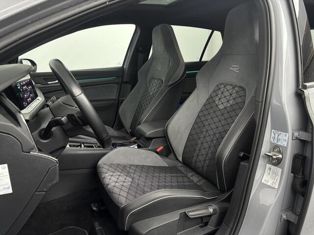 Volkswagen GOLF 1.5 eTSI R-Line | Panoramadak | Winter Pakket |