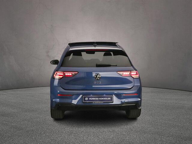 Volkswagen GOLF GTE 1.5 TSI eHybrid 272pk DSG Automaat Trekhaak, Panoramadak, Black Style, Adaptive cruise control, Lederen bekleding, LED matrix koplampen