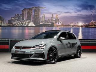 volkswagen-golf-2.0-tsi-gti-tcr-bu