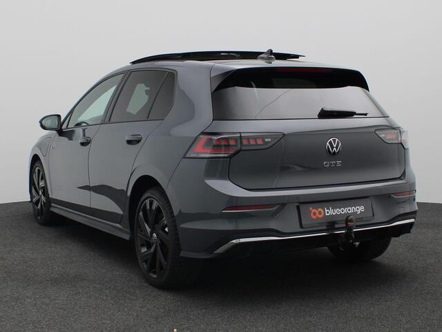 Volkswagen GOLF 1.5 eHybrid GTE 272PK DSG Panoramadak, Trekhaak, Head-Up Display, Side Assist, Matrix-LED Keyless, Achteruitrijcamera, 18" LM Velgen