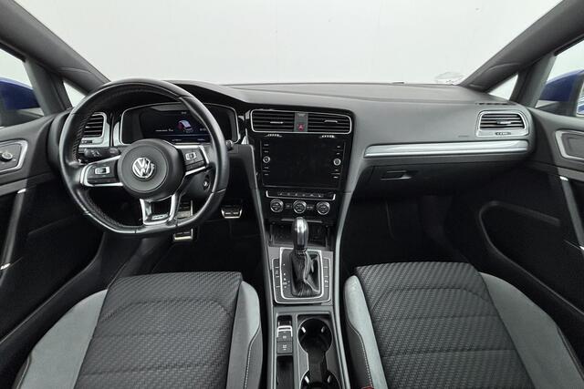 Volkswagen GOLF Variant 1.5 TSI 150PK DSG Highline Business R-LINE
