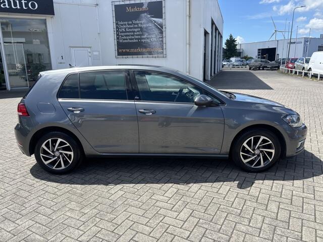 Volkswagen GOLF 1.0 TSI Highline Carplay Cruise Navi Parkeersensoren