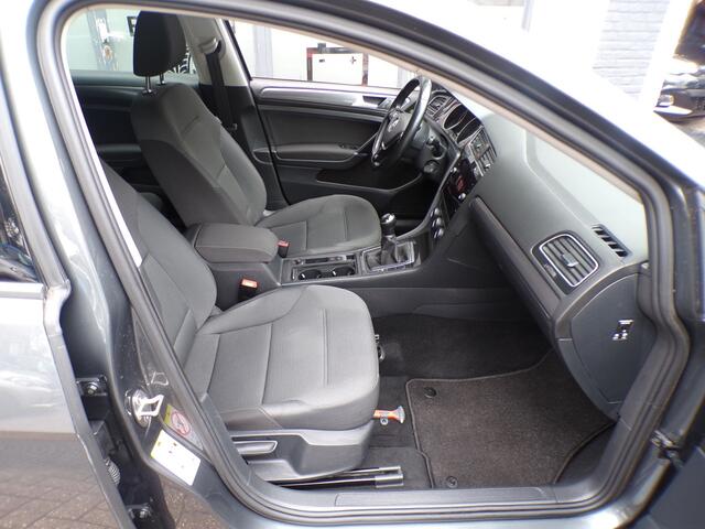 Volkswagen GOLF 7.5 1.0 TSI 5-Drs Comfortline NAP,NAVI,LMV,TOP STAAT! ''ZONDAG OPEN''
