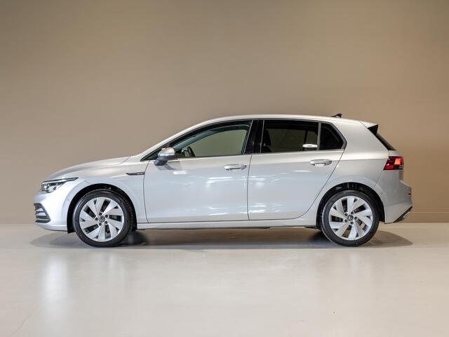 Volkswagen GOLF 1.5 eTSI Style 150pk / Elektrisch verstelbare voorstoel(en) met geheugen / Apple carplay / Dodehoek detectie / Adaptieve cruise control / Stoelverwarming