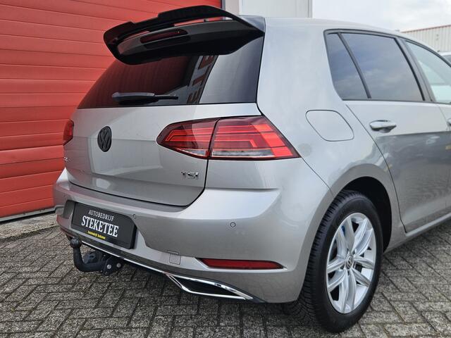 Volkswagen GOLF 1.0 TSI Comfortline | Carplay | Camera | Trekhaak