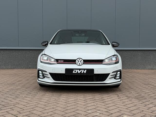 Volkswagen GOLF 2.0 TSI GTI Performance PANO | DCC | DYN