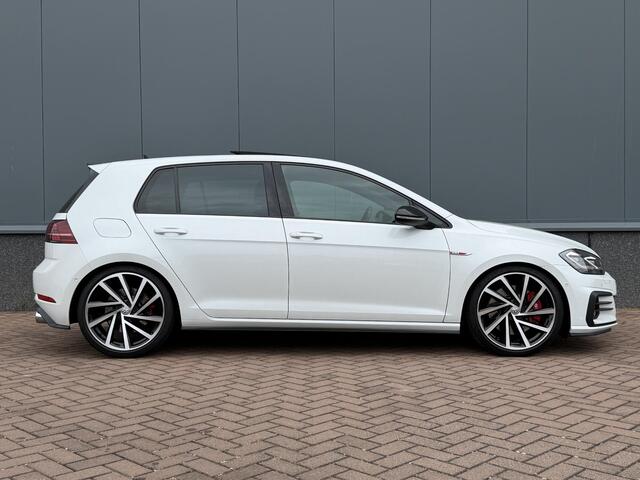 Volkswagen GOLF 2.0 TSI GTI Performance PANO | DCC | DYN
