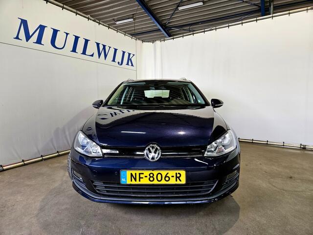 Volkswagen GOLF Variant 1.0 TSI Connected Series / Navi / Camera / NL Aut
